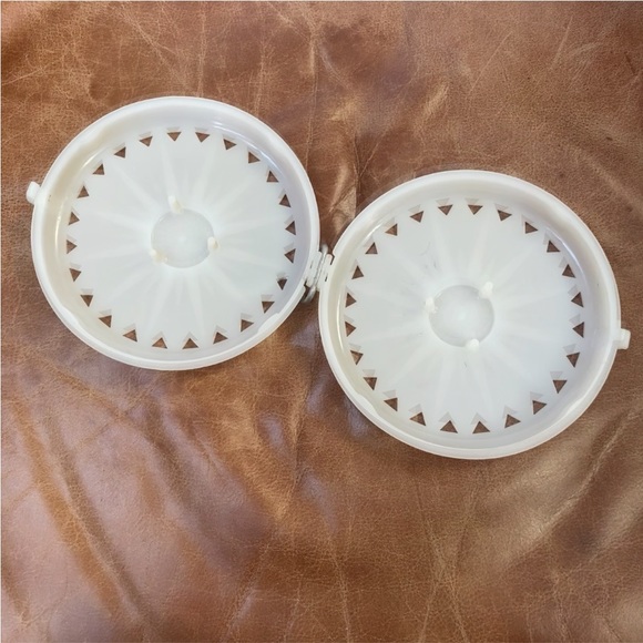 Vintage Fuller Brush Company Deodorizer Container Flower Hanging Hang Up Closet - Picture 3 of 5